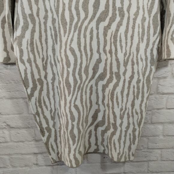 L Express Womens Cream Taupe Zebra Print Curvy Long Sleeve Midi Sweater Dress L - Picture 7 of 15